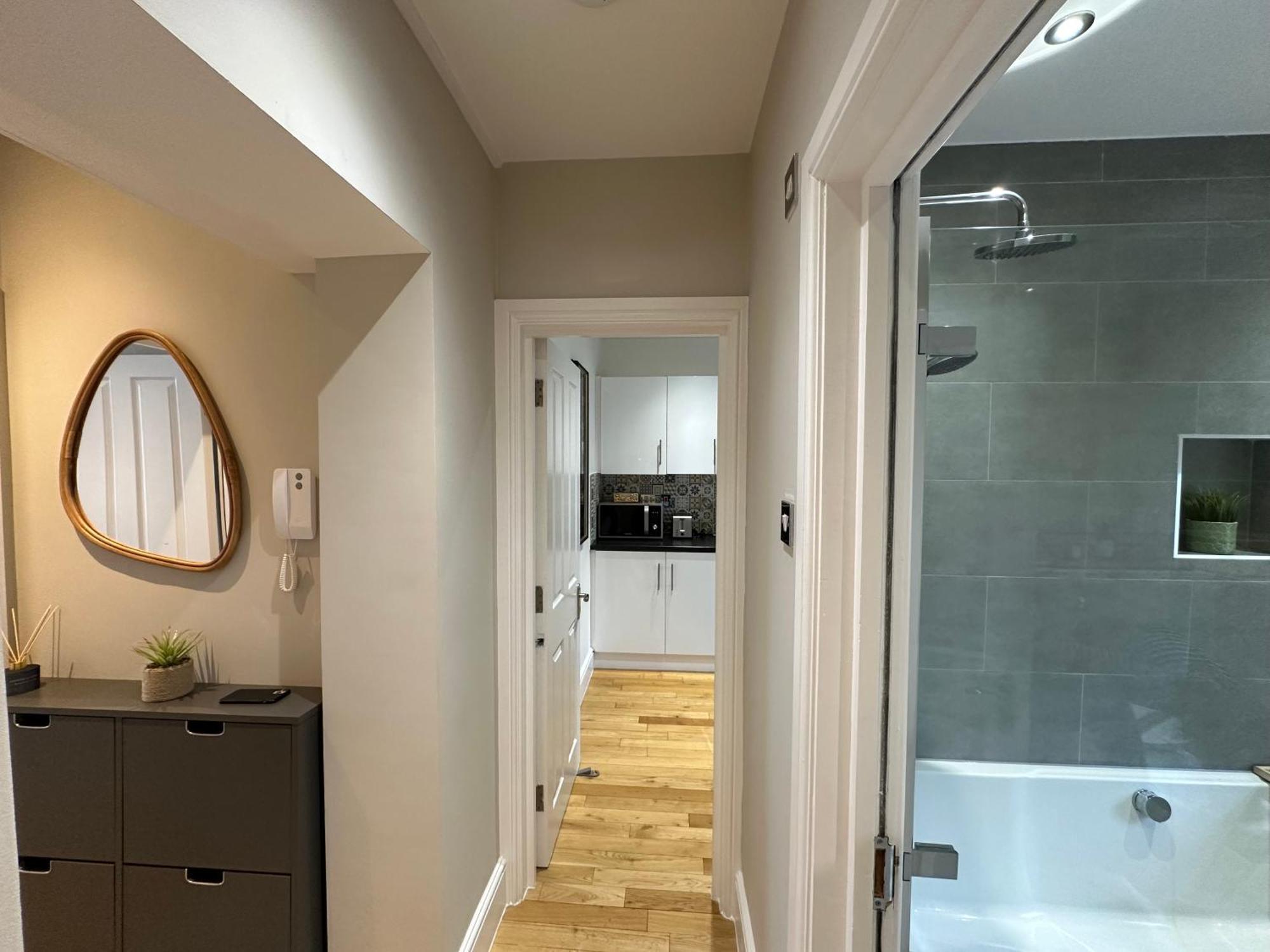 Apartament Brand New Flat In *
